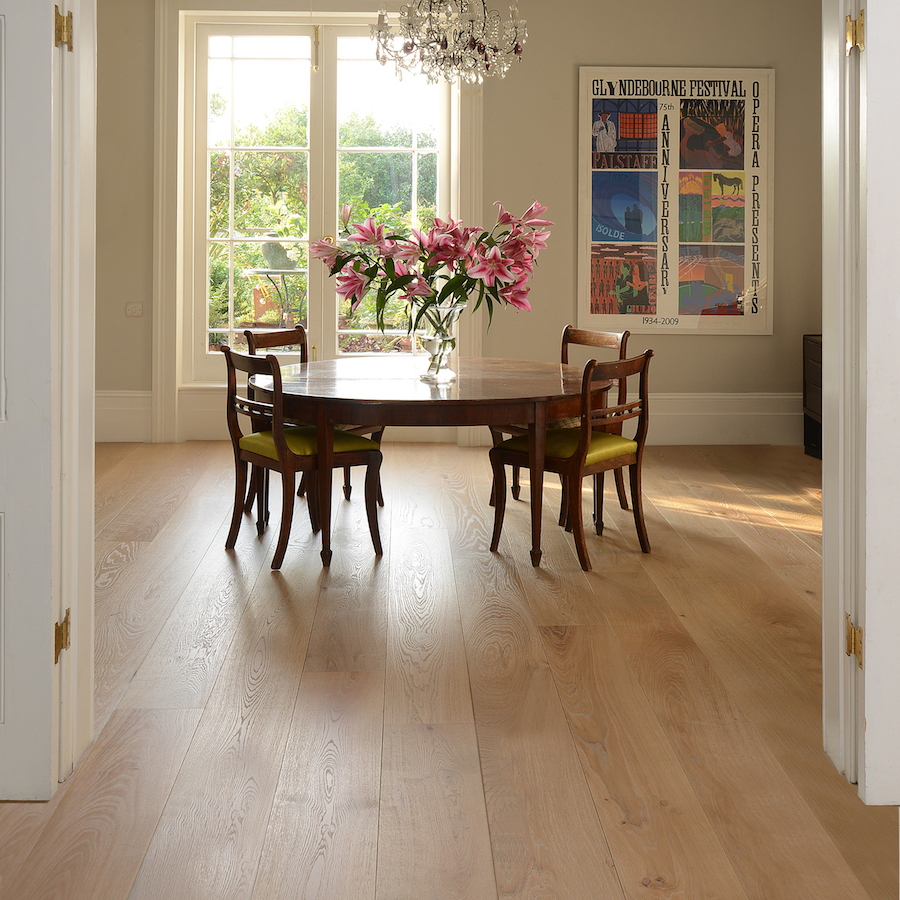 Oak Old White Oiled 180 x 15 mm - The Natural Wood Floor Co