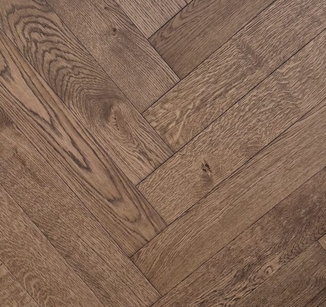 Donington Oak Parquet 600 x 120 x 15 mm (New)