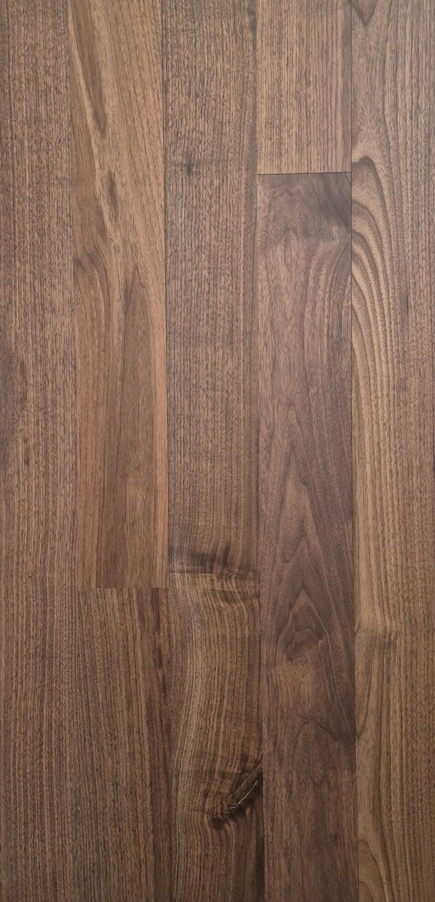 Rockingham Walnut Plank Premier 135 x 19 mm (New)