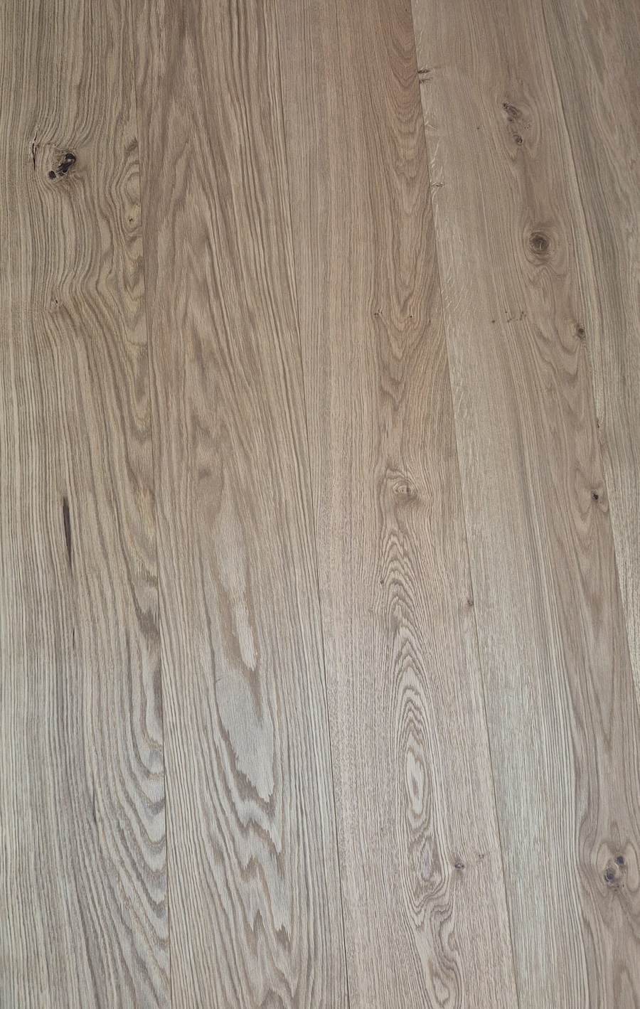 Aintree Oak Plank Natural 210 x 15 mm (New)